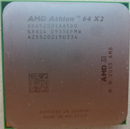 DualCore AMD Athlon 64 X2, 2700 MHz (13.5 x 200) 5200+ cpu processzor 2005 ADO5200IAA5DO