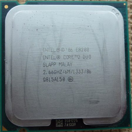 Intel Core 2 Duo E8200 2.66GHz/6M/1333/06 processzor SLAPP s775 cpu