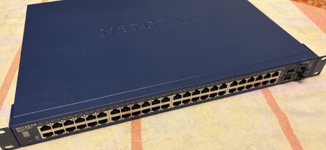 NetGear GS748TS ProSafe™ 48 Port Gigabit Smart Switch 4 SFP port (GBIC) NetGear GS748TS ProSafe™ 48 Port Gigabit Smart Switch 4 SFP port (GBIC)