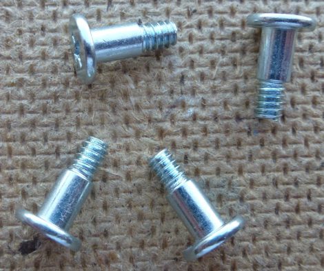 4 db. Lenovo merevlemez csavar - 4 pcs Lenovo Hard Disk screw - #6/32 UNC screw