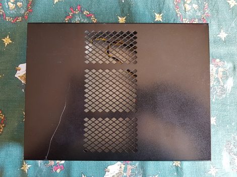 mini ITX PC ház táppal - fekete 5,4 x 18,2 x 24,2 cm