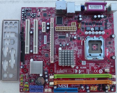 MSI 945GCM5 V2 s775 alaplap FSB 533, 800, 1066 - DDR2 MS-7267 Ver. 4.2
