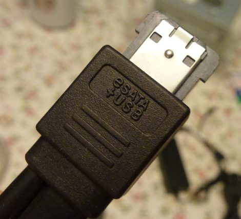 Powered eSata kábel 60 cm - eSata+USB