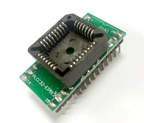 PLCC32 - DIP28 adapter átalakító foglalat - 6,5 raszter