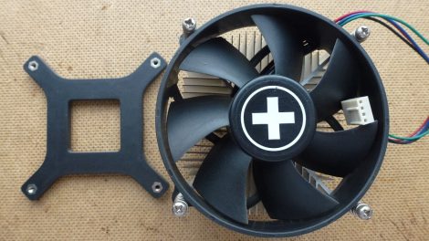 Xilence s775 cpu hűtő cooler csavaros 4 pin