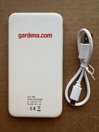 powerbank 4000mAh - micro USB csatlakozóval powerbank 4000mAh - micro USB csatlakozóval